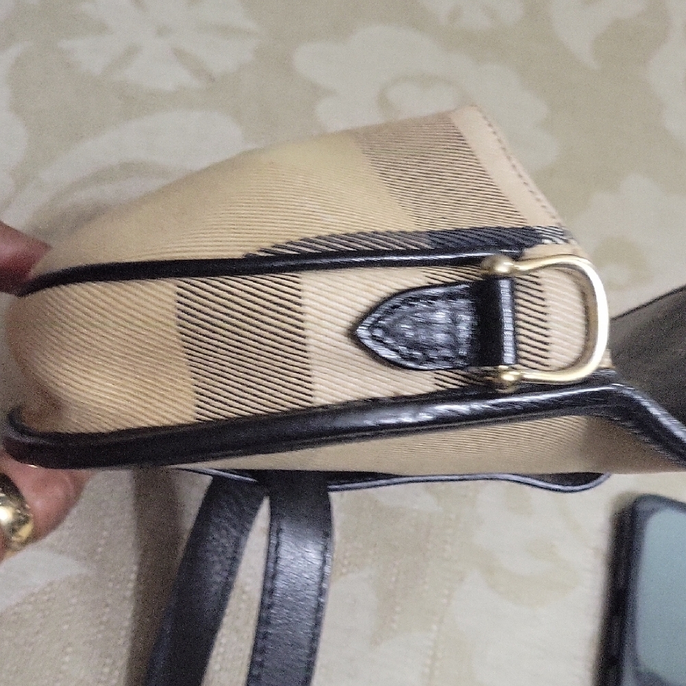 BURBERRY CROSSBODY NOVA Women's Bag - Picture 9 of 16